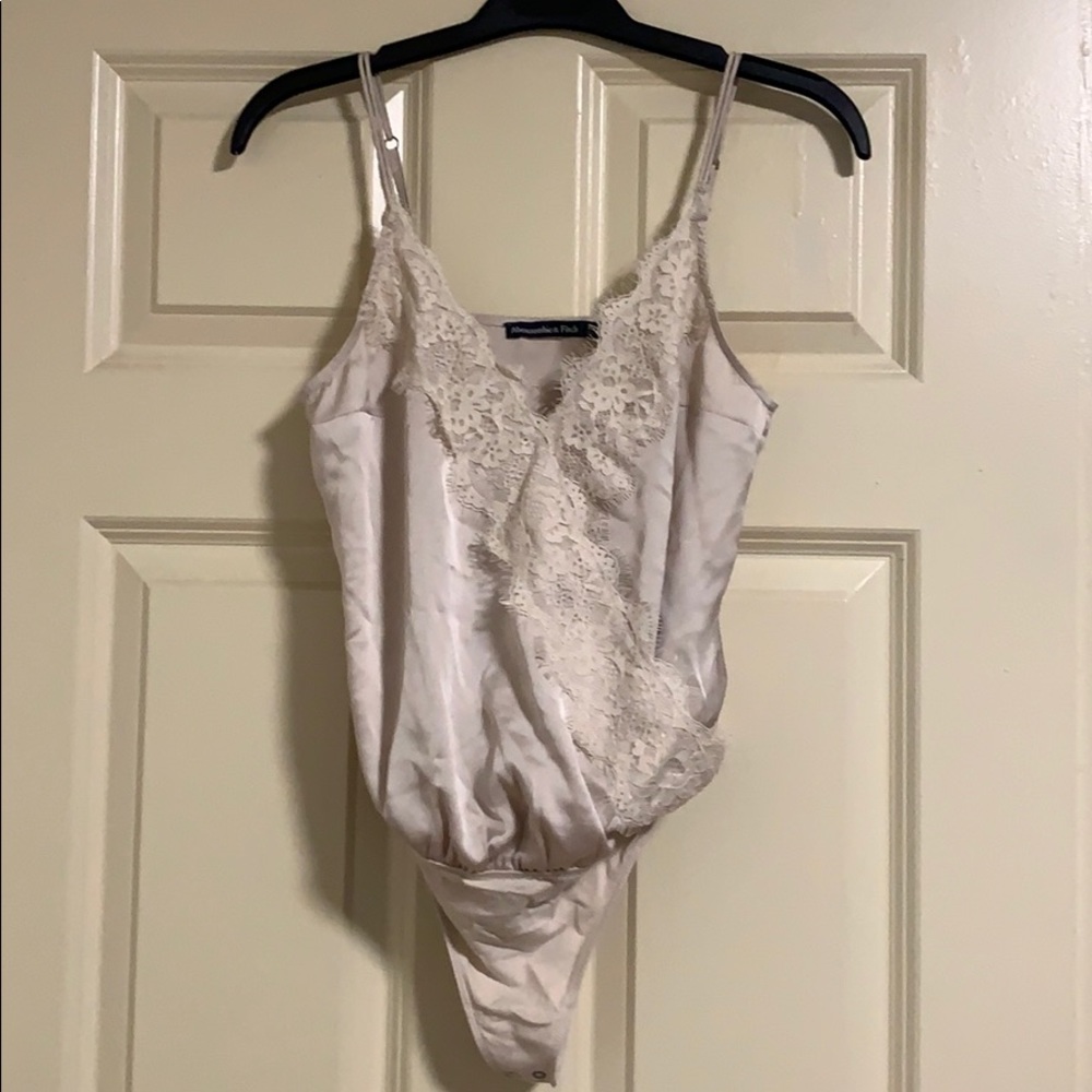 Abercrombie & Fitch Front Wrap Lace Cami Bodysuit